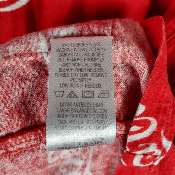 Coca-Cola Men’s Medium Red All-Over Logo Button-Up Shirt Vintage Promo - Picture 8 of 9